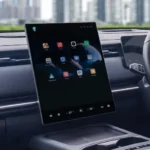 Layar 15.8 Inch Dengan Apple Carplay & Android Auto